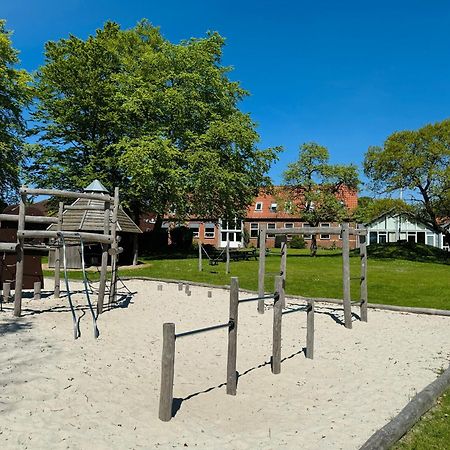 Koncepthotel Oksbøl Bagian luar foto