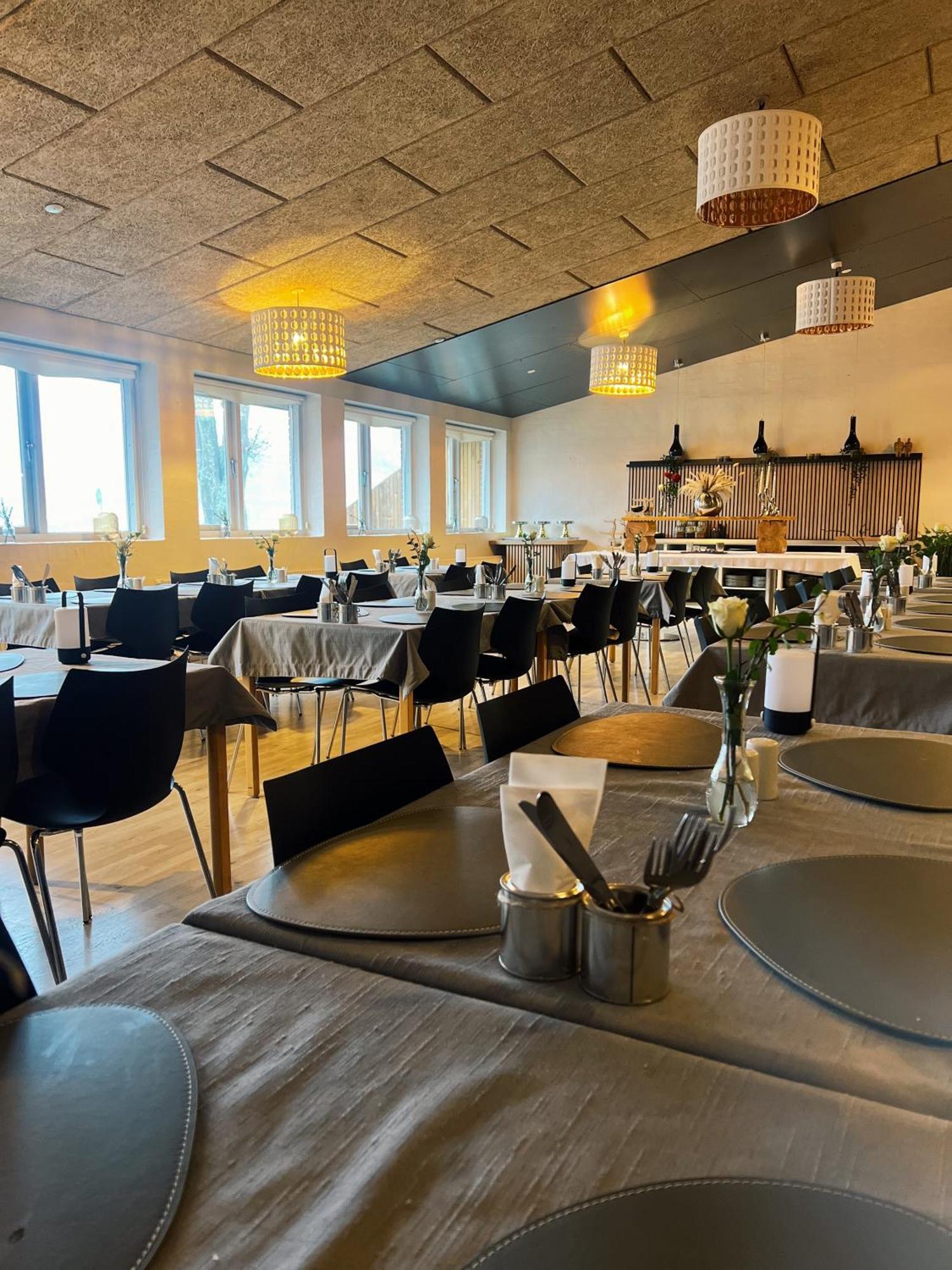 Koncepthotel Oksbøl Bagian luar foto